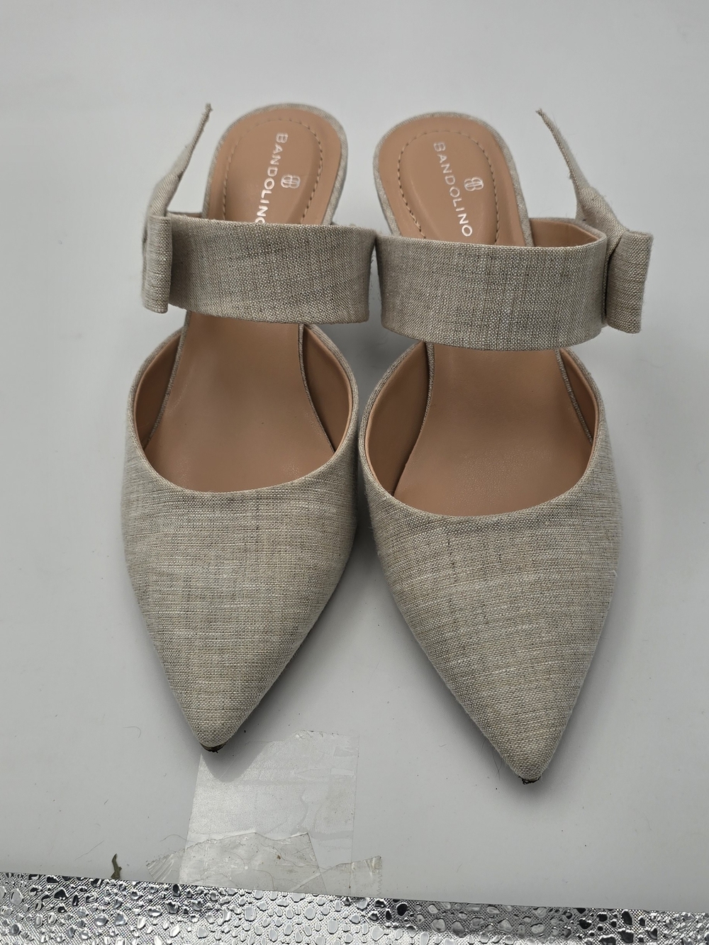 Bandolino Light Natural/Linen Pointed-Toe Mule
